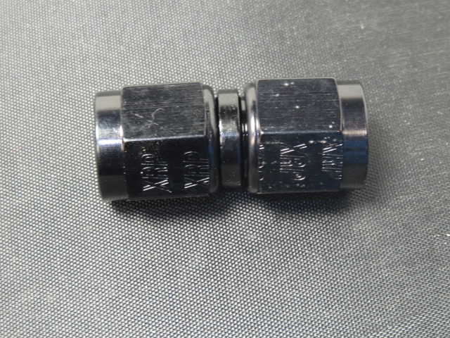 (image for) -10 Straight Female Swivel Coupler - Aluminum - Black Anodized